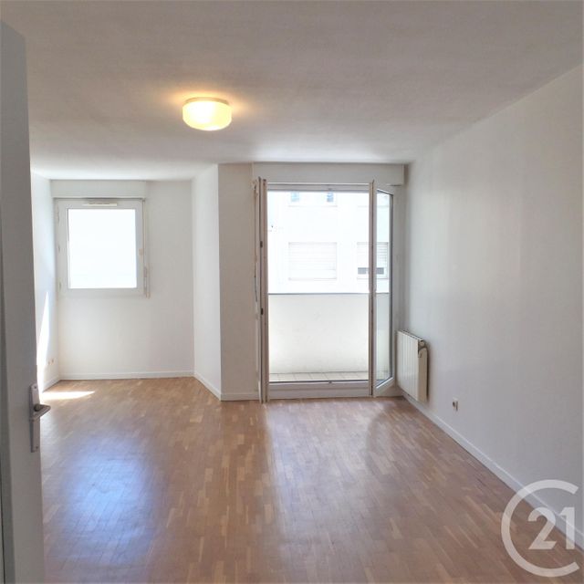 Appartement F3 à vendre - 3 pièces - 65.21 m2 - LYON - 69003 - RHONE-ALPES - Century 21 Montchat